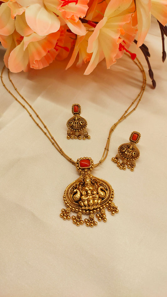 Sri Lakshmi Pendant Necklace Set