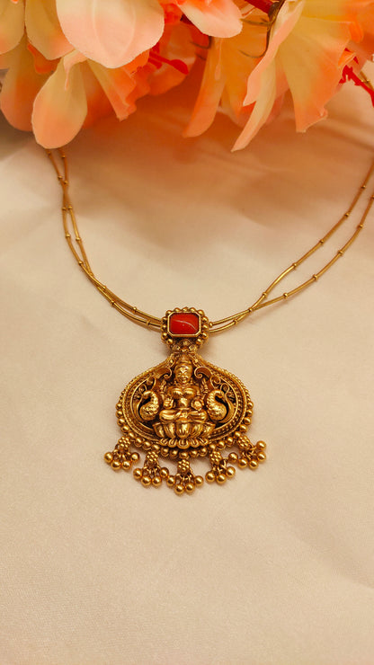 Sri Lakshmi Pendant Necklace Set