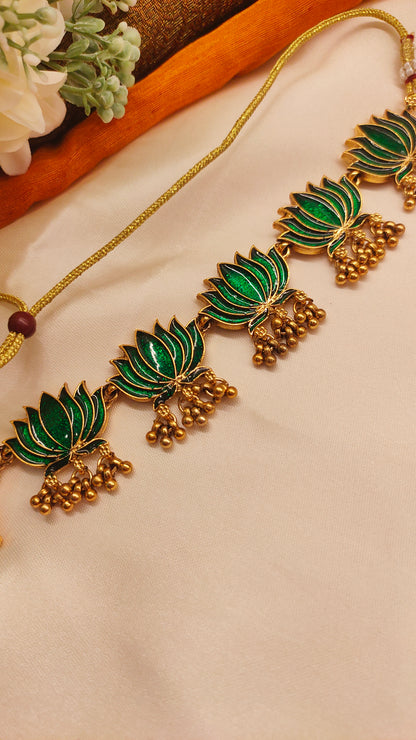 Premium Lotus Necklace