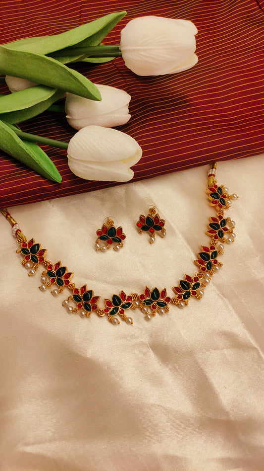 Multi Lotus Choker-Necklace